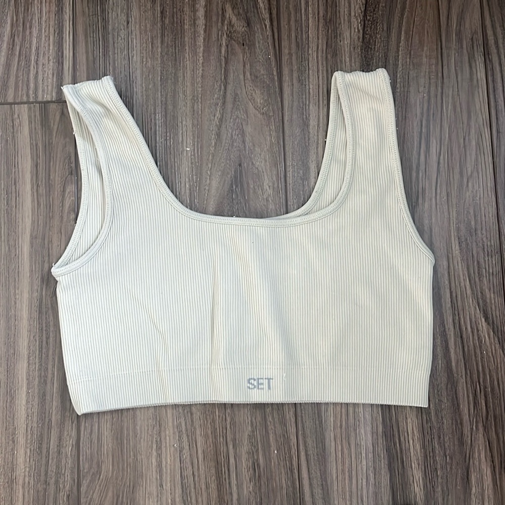 Sports bra!!